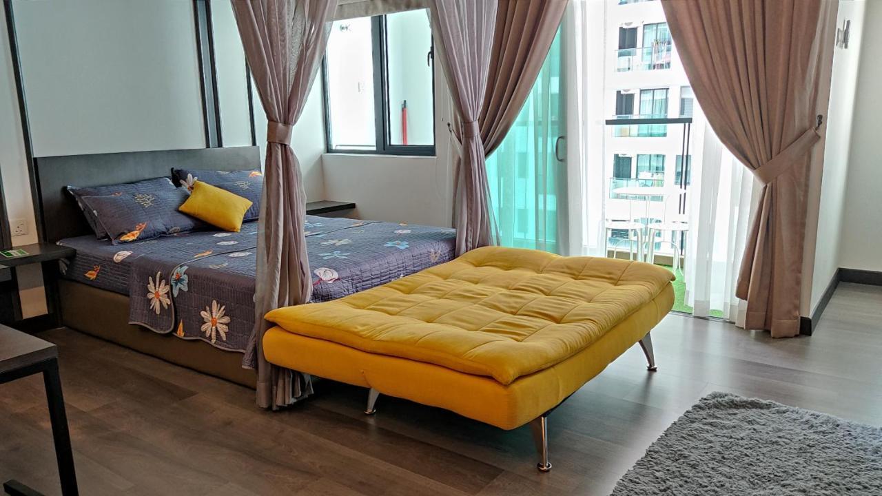 Hidayah Homestay Near Ukm And Ktm Station With High Speed Wifi - Pool & River View Bangi Exterior foto